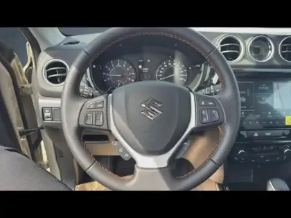 Photo 11 Suzuki Vitara  1.4 Boosterjet Hybrid 110ch Xplore Auto