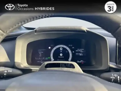Photo 13 Toyota C-HR  1.8 Hybride 140ch Graphic MY26