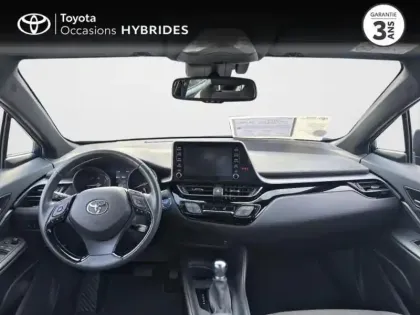 Photo 7 Toyota C-HR  1.8 Hybride 122ch Dynamic Ultimate E-CVT
