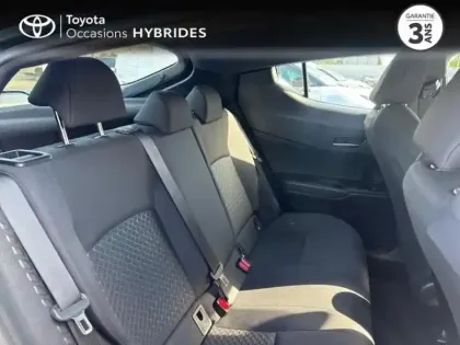 Photo 6 Toyota C-HR  1.8 Hybride 122ch Dynamic Ultimate E-CVT