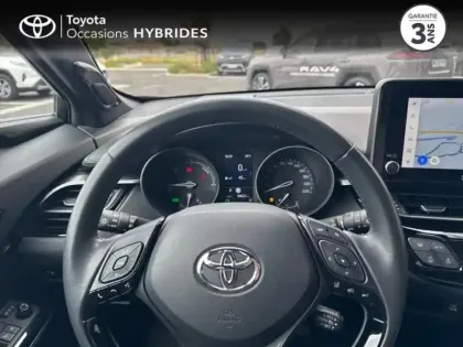 Photo 12 Toyota C-HR  2.0 Hybride 184ch Design E-CVT
