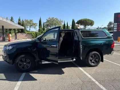 Photo 13 Toyota Hilux  2.4 D-4D X-Tra Cabine Légende 4WD RC21
