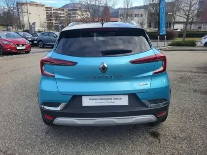 Photo 10 Renault Captur  1.6 E-Tech hybride rechargeable 160ch Intens -21