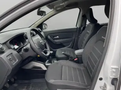 Photo 8 Dacia Duster  1.0 ECO-G 100ch  Journey 4x2