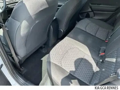 Photo 13 Kia Ceed  1.0 T-GDI 120ch Motion