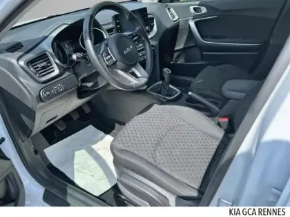 Photo 12 Kia Ceed  1.0 T-GDI 120ch Motion