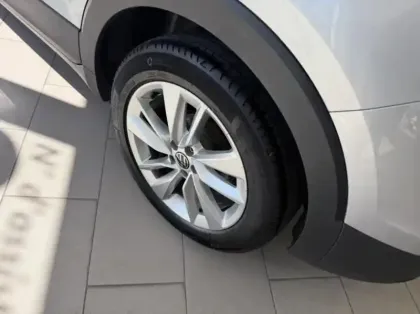 Photo 7 Volkswagen T-cross  1.0 TSI 116ch VW Edition
