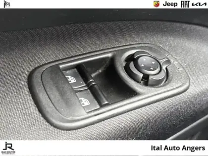 Photo 11 Fiat 500  e 118ch Icône
