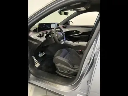 Photo 9 Peugeot 3008  1.2 Hybrid 136ch GT e-DCS6