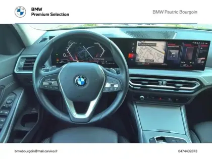 Photo 11 BMW Serie 3 Série 3 Touring 318dA 150ch Business Design