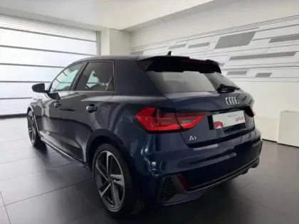 Photo 7 Audi A1  Sportback 30 TFSI 116ch S line S tronic 7