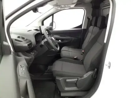 Photo 8 Fiat Doblo  Fg M Diesel 130ch Pack Premium Connect