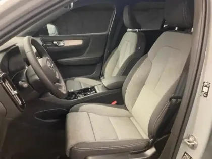 Photo 8 Volvo Xc40  B3 163ch Plus DCT 7