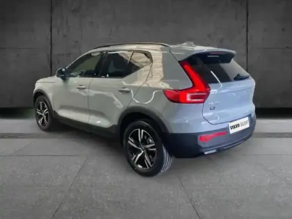 Photo 6 Volvo Xc40  B3 163ch Plus DCT 7