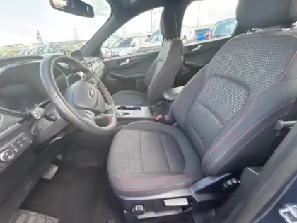 Photo 9 Ford Kuga  2.5 Duratec 190ch FHEV E85 ST-Line BVA