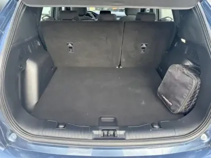 Photo 12 Ford Kuga  2.5 Duratec 190ch FHEV E85 ST-Line BVA