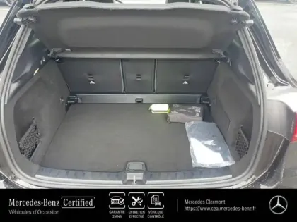Photo 9 Mercedes GLA  180 d 116ch AMG Line 8G-DCT