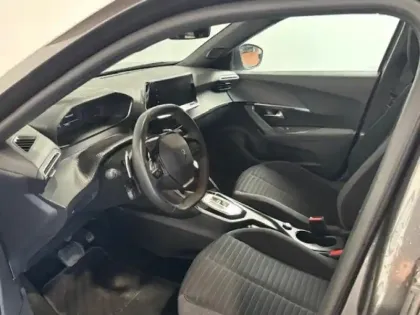 Photo 6 Peugeot 2008  1.2 PureTech 130ch S&S Style EAT8