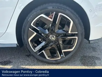 Photo 13 Volkswagen Golf  1.5 eTSI EVO2 150ch R-Line Edition DSG7
