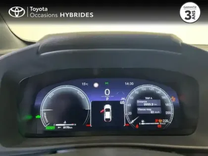 Photo 13 Toyota C-HR  2.0 Hybride Rechargeable 225ch Design MY25