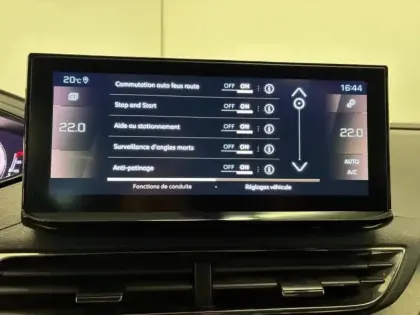 Photo 14 Peugeot 3008  1.2 PureTech 130ch S&S GT EAT8