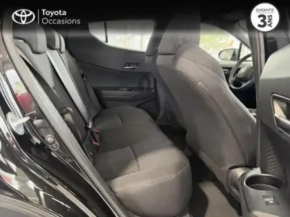 Photo 6 Toyota C-HR  1.2 Turbo 116ch Distinctive 2WD