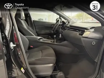 Photo 5 Toyota C-HR  1.2 Turbo 116ch Distinctive 2WD
