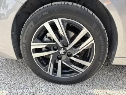 Photo 10 Peugeot 208  1.2 PureTech 100ch S&S Allure Pack EAT8