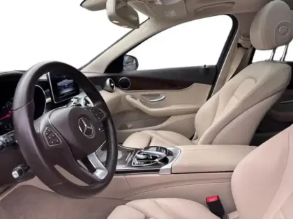 Photo 6 Mercedes Classe C  Break 200 4Matic 9G-Tronic