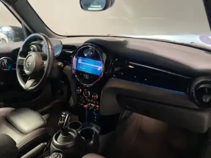 Photo 12 Mini Mini  5 Portes Cooper 136ch Edition Premium BVA7
