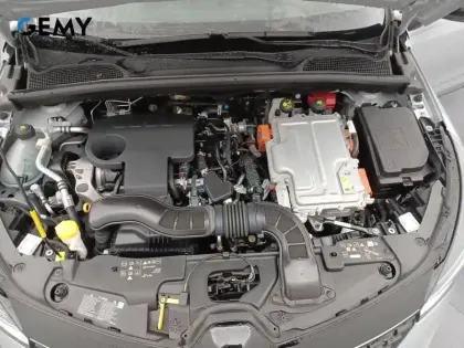 Photo 11 Renault Clio  E-Tech full hybrid 145 ch GSR2