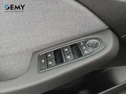 Photo 15 Renault Clio  E-Tech full hybrid 145 ch GSR2