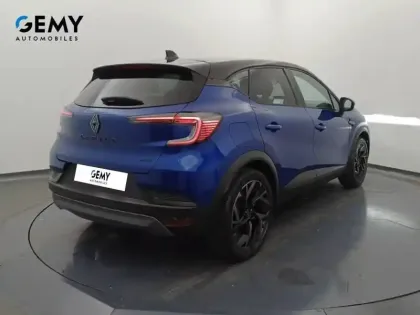 Photo 17 Renault Captur  E-Tech full hybrid 145 ch