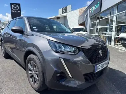 Photo 15 Peugeot 2008  PureTech 130 S&S BVM6