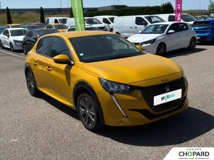 Photo 31 Peugeot 208  Electrique 50 kWh 136ch