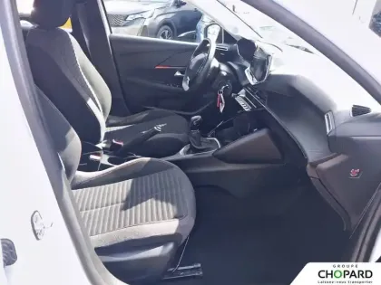 Photo 12 Peugeot 208  PureTech 75 S&S BVM5