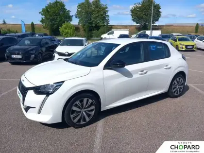 Photo 24 Peugeot 208  PureTech 75 S&S BVM5