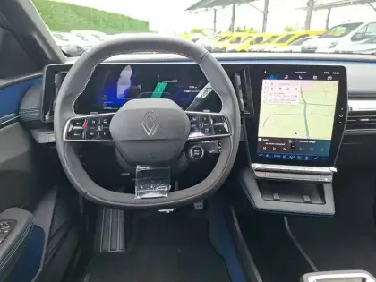 Photo 10 Renault Megane  E-Tech 220 ch autonomie confort