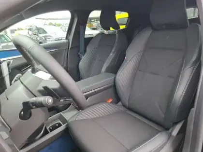 Photo 9 Renault Megane  E-Tech 220 ch autonomie confort
