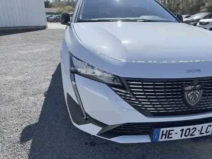 Photo 15 Peugeot 308  PHEV 180 e-EAT8
