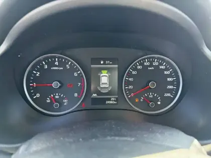 Photo 9 Kia Rio  1.0 T-GDi 100 ch MHEV iBVM6