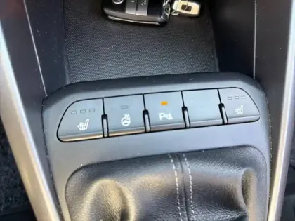Photo 19 Kia Rio  1.0 T-GDi 100 ch MHEV iBVM6
