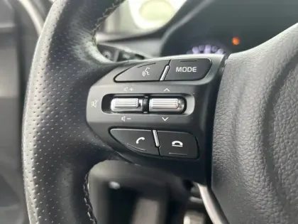 Photo 34 Kia Rio  1.0 T-GDi 100 ch MHEV iBVM6