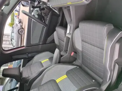 Photo 6 Renault 4 Renault  E-Tech Electrique 150 ch autonomie confort
