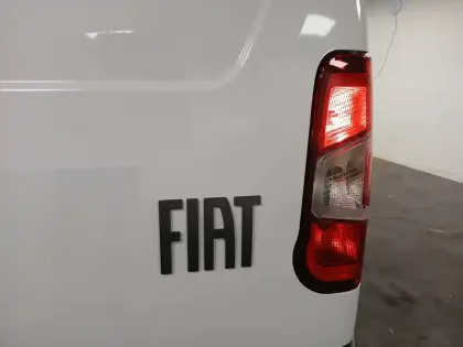 Photo 35 Fiat Doblo  FOURGON TAILLE M 650 KG BLUEHDI 100 S&S BVM6