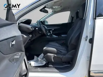 Photo 8 Peugeot 3008  1.2 Puretech 130ch S&S BVM6