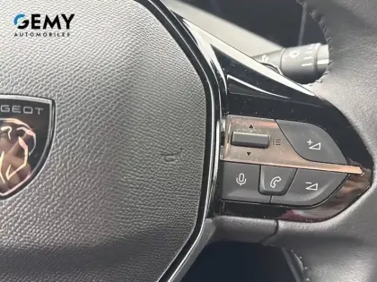 Photo 18 Peugeot 308  PHEV 180 e-EAT8