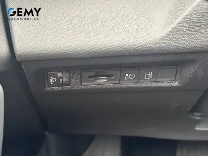 Photo 16 Peugeot 308  PHEV 180 e-EAT8
