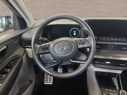 Photo 11 Hyundai Bayon  1.0 T-GDi 100 Hybrid 48V