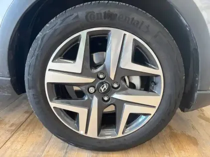 Photo 15 Hyundai Bayon  1.0 T-GDi 100 Hybrid 48V